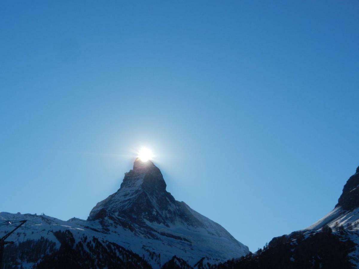 Artist Apartments & Hotel Garni Zermatt Exteriör bild